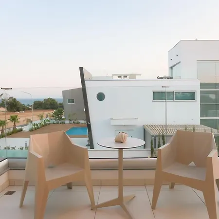Cove Seaview Villas - Coral *